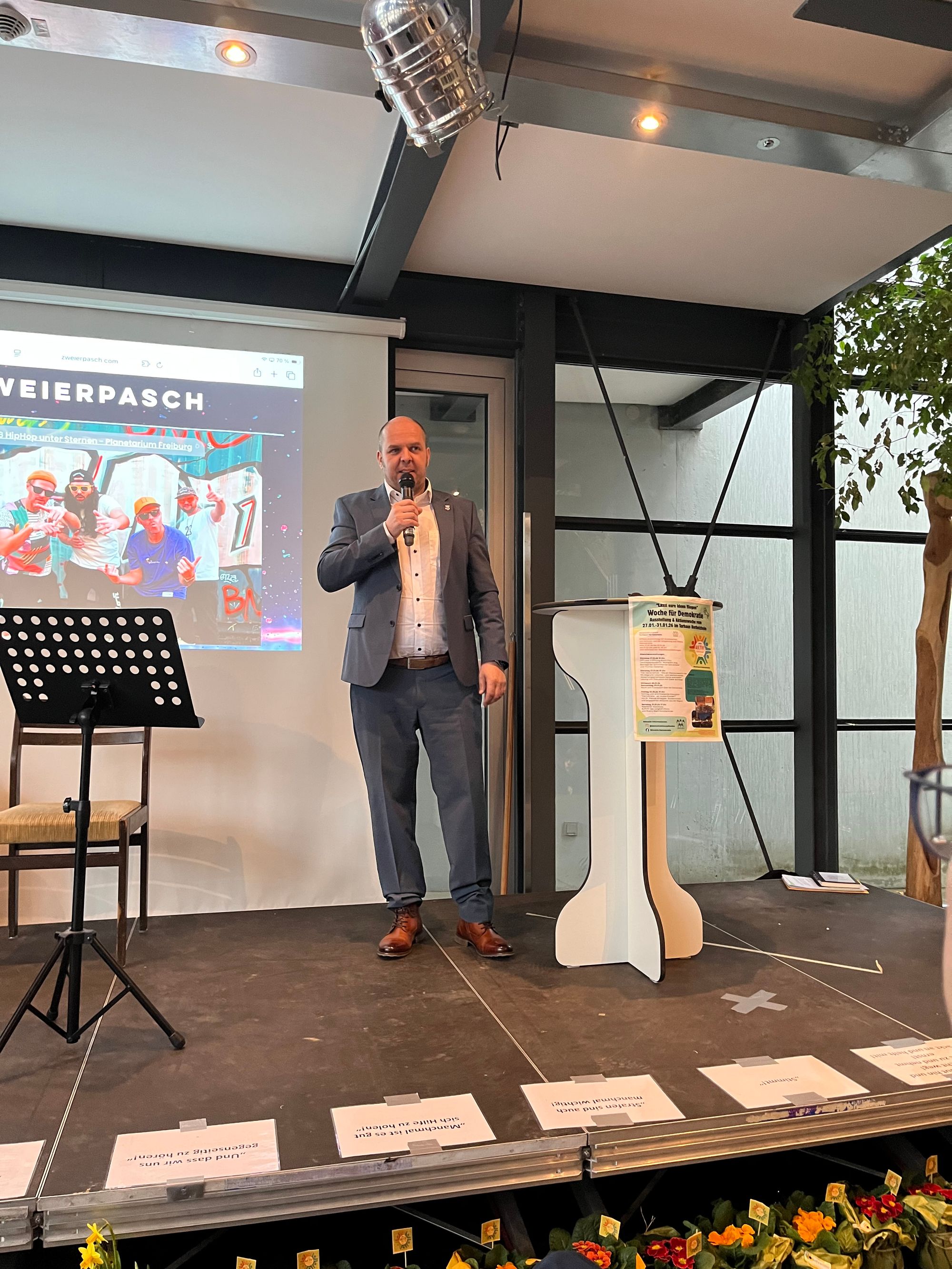 Begrüßung durch Bürgermeister Schwier