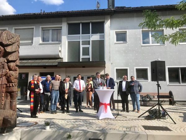 Eröffnungsfeier nach Neugestaltung der Ortsmitte Niederwinden