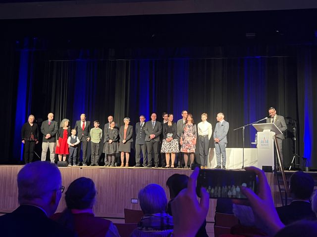 Ein schwieriges Jahr 2025 liegt hinter uns und 2026 wird ein Jahr mit großen Herausforderungen für unsere Stadt, aber wir wollen es mit Zuversicht angehen