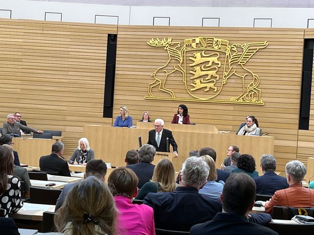 Parlamentarischer Ausklang im Landtag