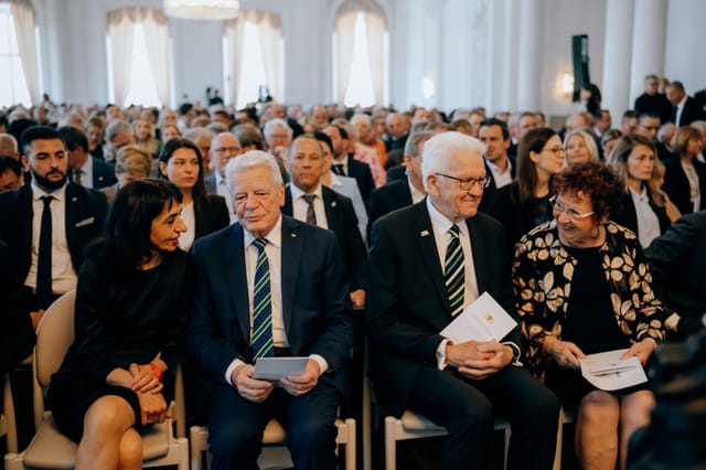 Winfried Kretschmann steht für die Verbindung von Ökologie, Ökonomie, regionaler Kultur und Lebenspraxis - Danke!