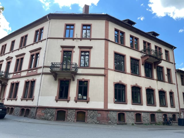 Nun soll das Bürgerhaus auf einmal baufällig sein!? Das Bürgerhaus in der Allee muss das Haus der Vereine auch in der Zukunft bleiben.